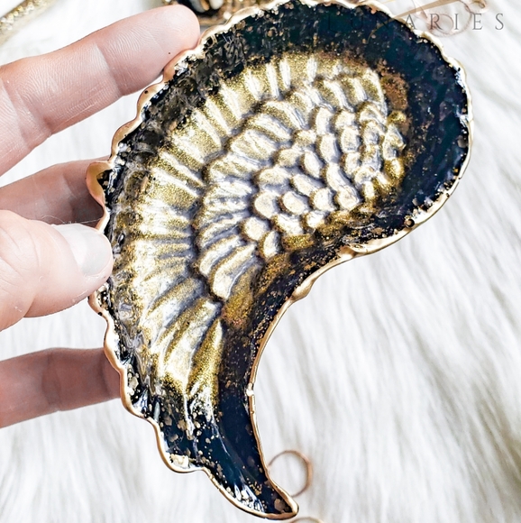 SOLD - Angel Wings Trinket Dish Set - Picture 4 of 10